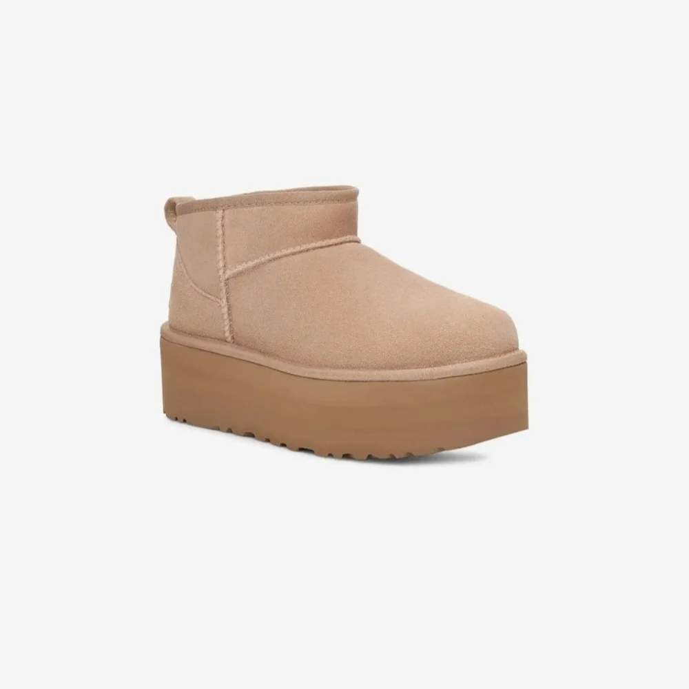 UGG Classic Ulta Mini SandWomen's Platform Ankle Boots Size 8 NWT Chunky Preppy